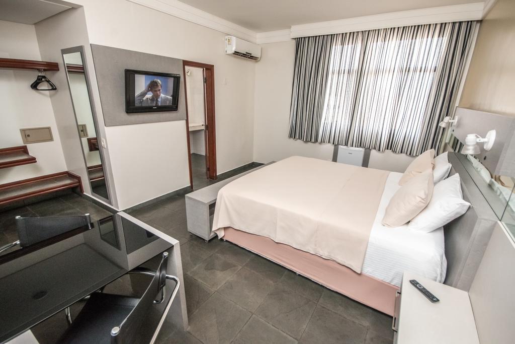 Aipana Plaza Hotel بوا فيستا المظهر الخارجي الصورة